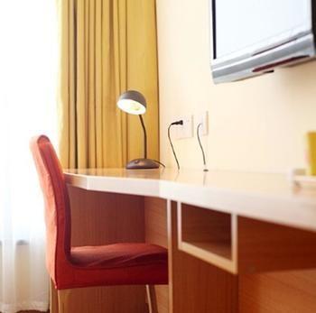Home Inn Beijing Anningzhuang East Road מראה חיצוני תמונה